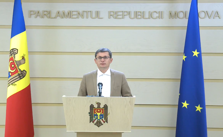 (Видео) Депутат PAS Игорь Гросу: «Додон должен обеспечить цивилизованный переход власти к новому президенту и оставить институты в покое»