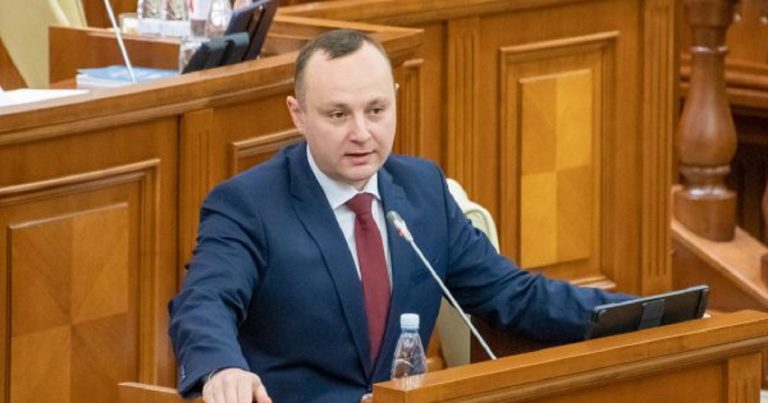 ПСРМ предлагает отменить закон о похищенном миллиарде. «Будет дополнительно 600 млн леев, а деньги будут выделены фермерам»
