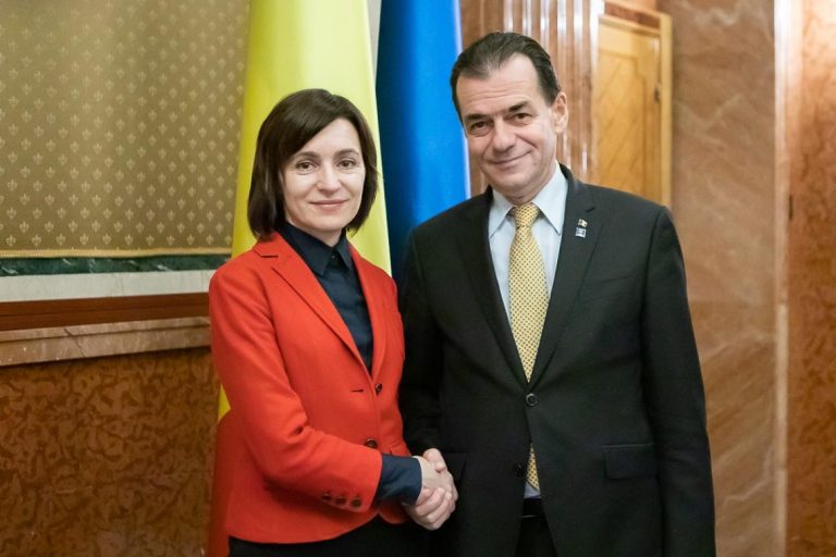 Премьер-министр Румынии поздравил Майю Санду: «Мы являемся свидетелями поистине исторического события для Республики Молдова».