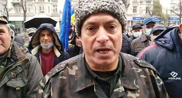 (LIVE) Протест перед зданием МВД. Ветераны требуют отставки Павла Войку