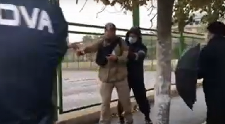(ВИДЕО) Беспорядки в Варнице: На избирательном участке использован слезоточивый газ