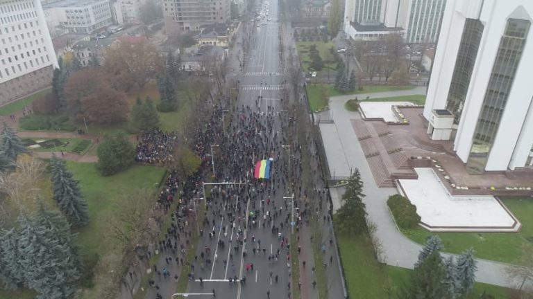 Сегодня в центре Кишинева пройдет акция протеста: «Защитим голос и волю народа»