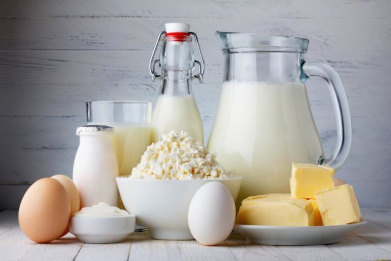 На что обращать внимание, покупая яйца и молочные продукты? Рекомендации ANSA