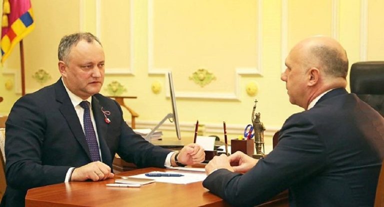 150 000 долларов в месяц. Усатый утверждает, что Додон «финансировал» ДПМ