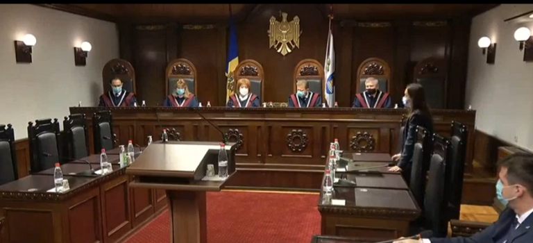 (Live) Заседание Конституционного суда. КС утверждает результаты выборов и мандат Майи Санду