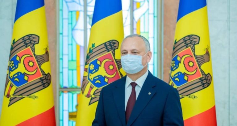 «Дискуссии о выборах необходимо прекратить». Количество заражений снизилось, но Додон настаивает на продолжении режима ЧП