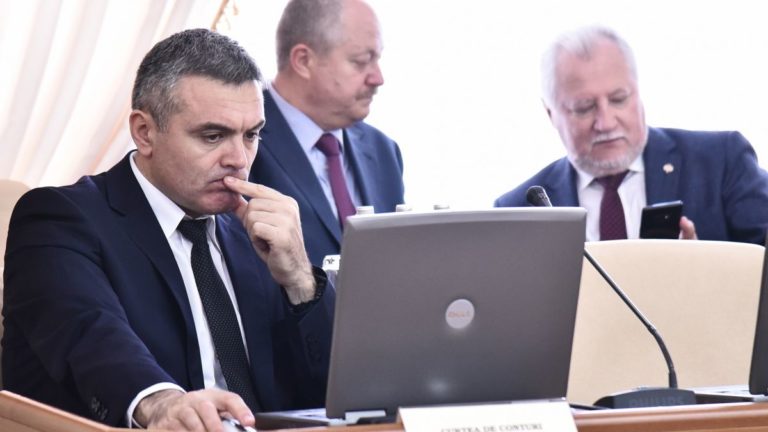 Экс-директор CNA трижды задерживался российскими спецслужбами: «Мы говорили о жизни и пили чай»