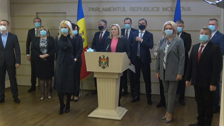 Реакция партии «Шор» и платформы Pentru Moldova на обращение Санду в Конституционный суд