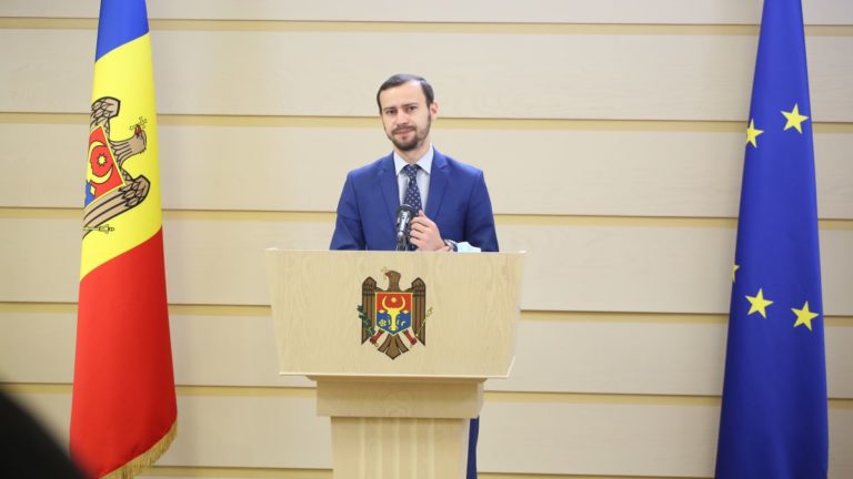 Платформа DA обратится в КС относительно законов, принятых 3 декабря