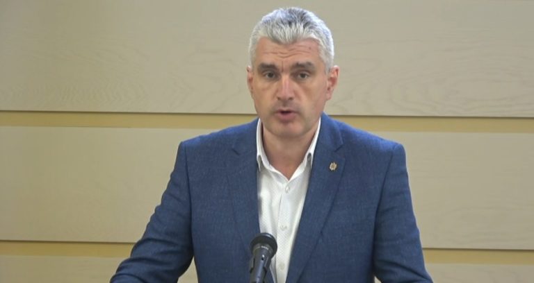 (ВИДЕО) Депутаты Платформы DA внесли ряд поправок в проект фискальной политики на 2021 год