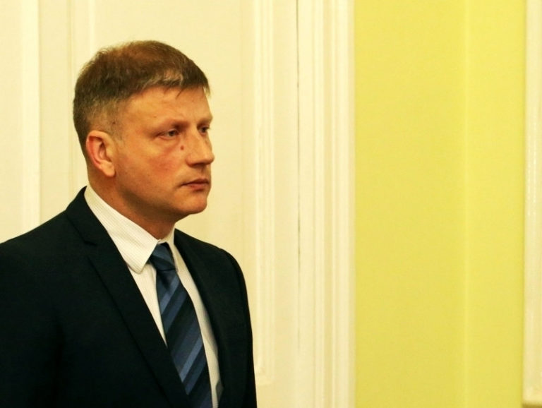 Артур Гуменюк освобожден от должности заместителя директора СИБ