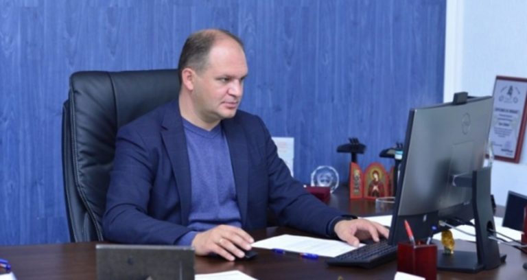 Ион Чебан комментирует информацию в СМИ о снегоуборках в столице: «Скажите, что примар виноват»