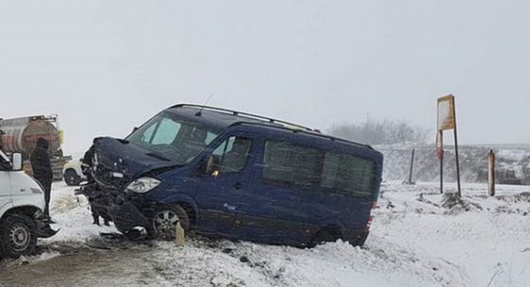 Ни выехать, ни заехать: Ряд населенных пунктов Гагаузии заблокированы из-за снежных заносов