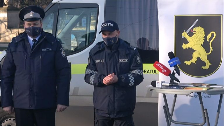 (ВИДЕО) Более 3000 тысяч полицейских будут дежурить в Рождество. Рекомендации правоохранителей