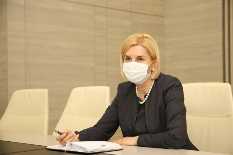 Ирина Влах обратилась к депутатскому корпусу: «Я хочу всех вернуть в законное поле»