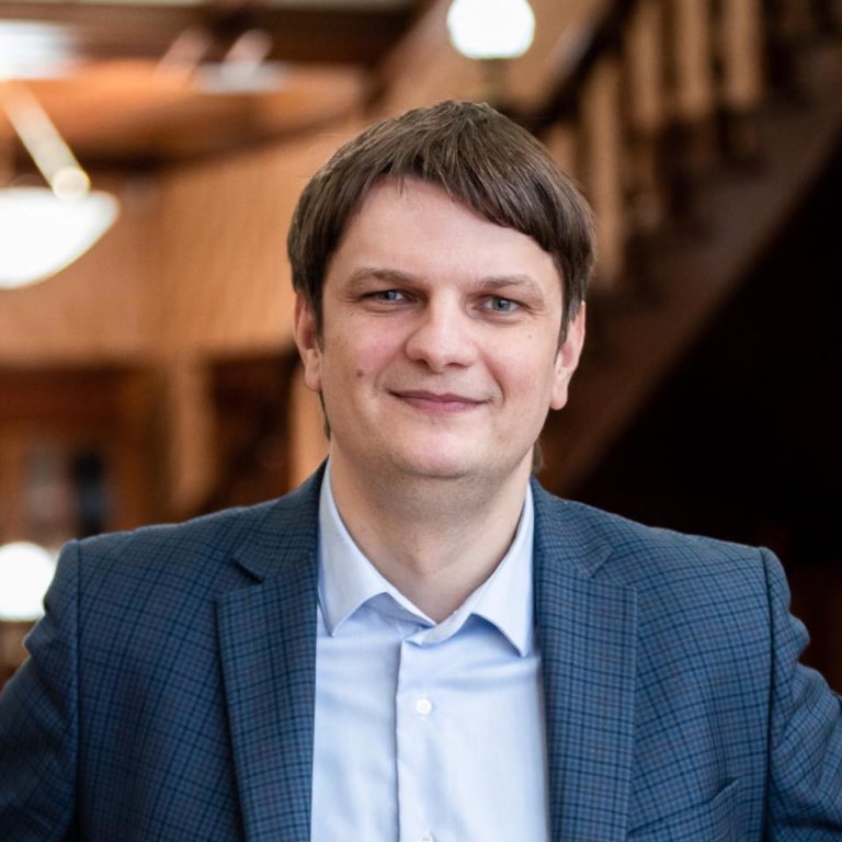 Генсекретарь Администрации президента Андрей Спыну комментирует журналистское расследование о его офшорах
