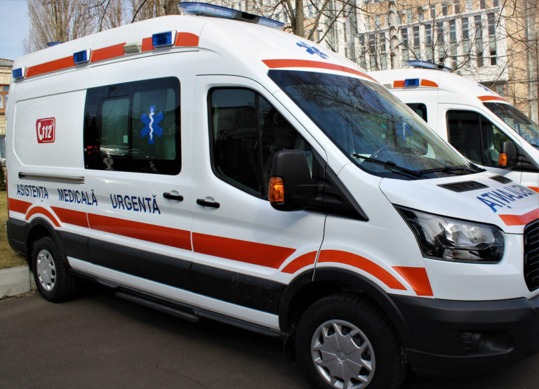 Два района в Гагаузии получат новые машины скорой помощи для наиболее оперативного обслуживания