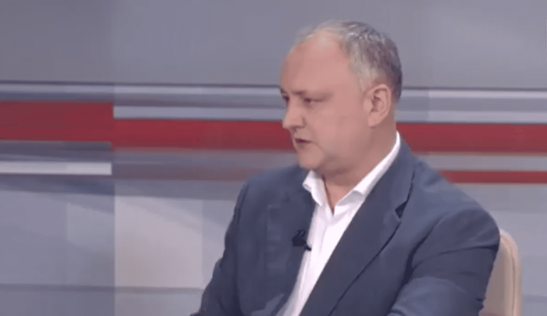 Игорь Додон ищет аргументы против досрочных выборов: «За эти деньги можно вакцинировать миллион человек»