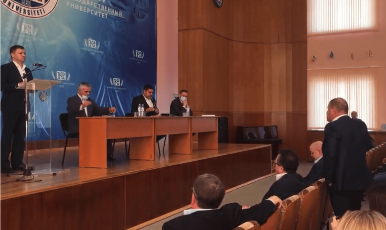 Еще трое членов ЦИК Гагаузии принесли присягу. Не обошлось без скандала