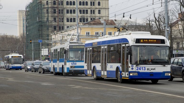 Общественный транспорт в Кишиневе не будет остановлен в выходные дни