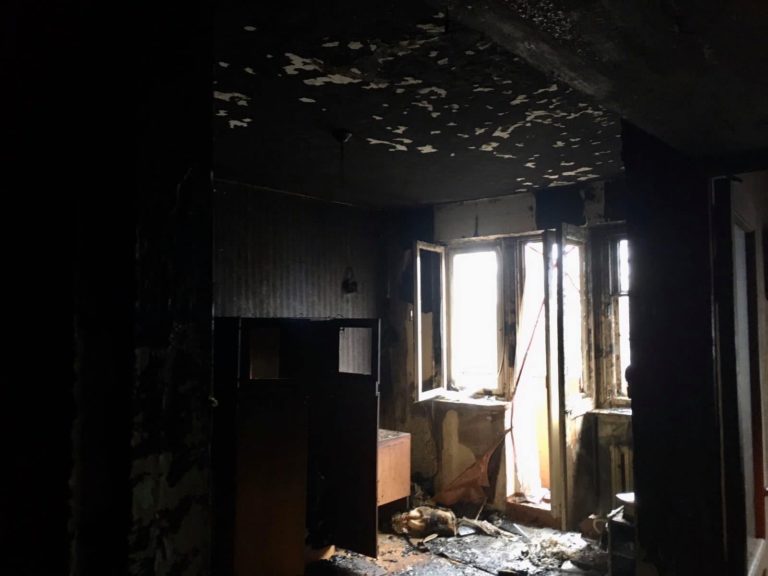 Пожар в многоэтажном доме в Бельцах: Погибла женщина