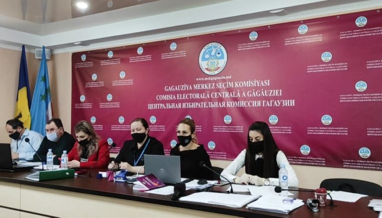 ЦИК Гагаузии зарегистрировал ещё 12 кандидатов на должность депутата НСГ