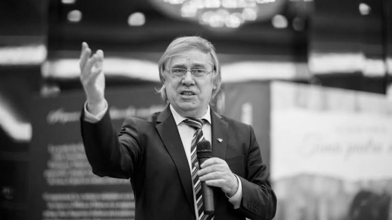 Почта Молдовы вводит в обращение открытку в память о писателе Николае Дабиже
