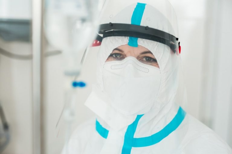В настоящее время в Молдове от коронавируса лечатся свыше 10 000 человек