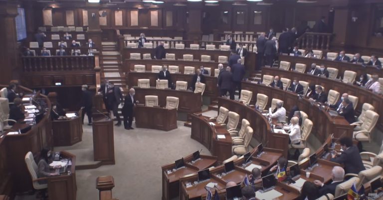 Большинство ПСРМ-Шор вновь выдвинули Головатюка, а потом покинули заседание Парламента