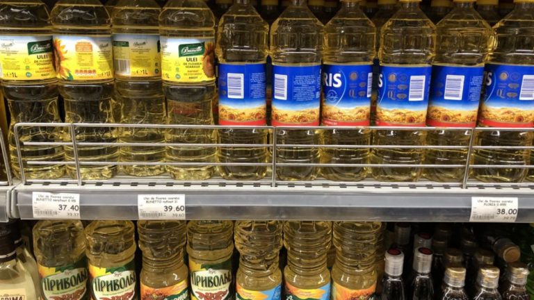 Растительное масло в Молдове подорожало. Почему и на сколько