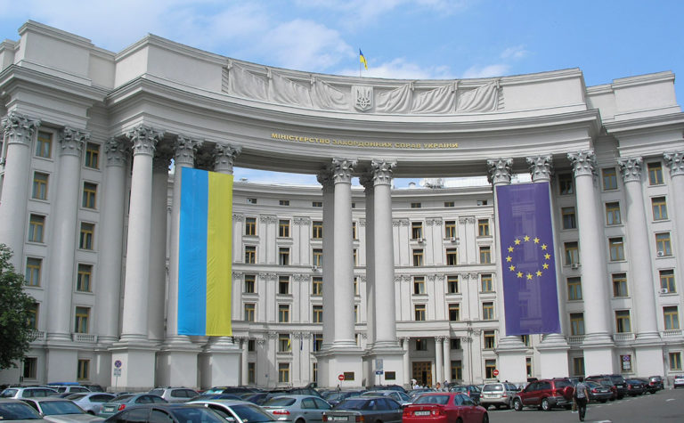 В Украине не верят словам Лаврова о гарантиях безопасности при вывозе зерна