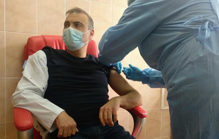 Почти 500 сотрудников пограничной полиции вакцинированы от COVID-19