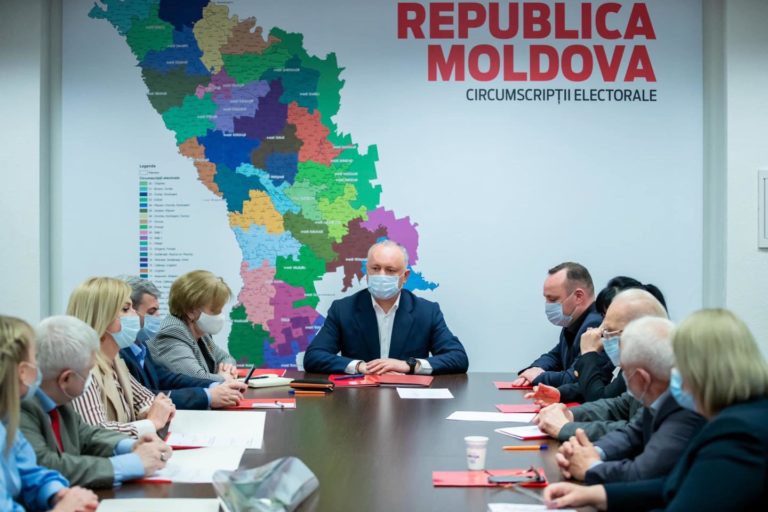 ПСРМ продолжает обсуждать с ПКРМ формулу участия в досрочных выборах. Окончательное решение будет принято совсем скоро