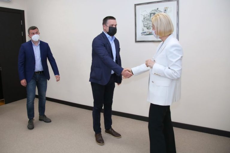 Башкан Гагаузии провела встречу с румынским примаром. Что обсуждали политики?