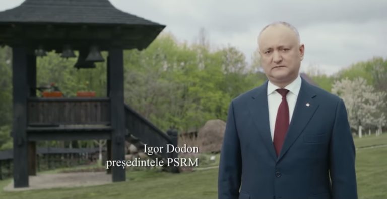 “Несмотря на все запреты, мы не должны грустить». Додон поздравил граждан с Пасхой