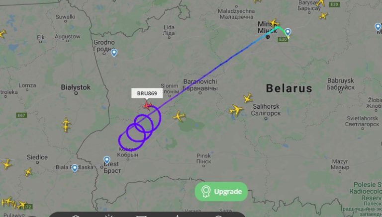 Cамолет «Белавиа» не пустили в воздушное пространство Польши