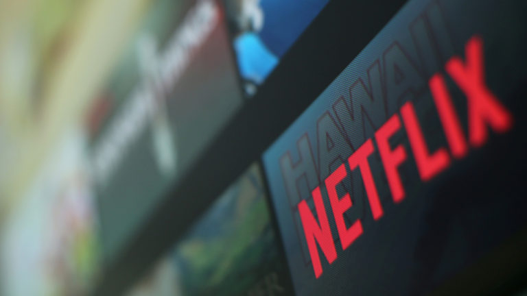Netflix анонсировал первый оригинальный проект в России — сериал «Анна Каренина»
