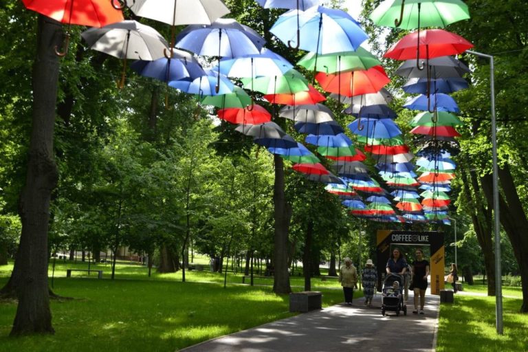 (Фото) В Кишиневе пройдет фестиваль зонтиков