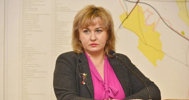 Татьяна Бучарски, Глава управления социальной помощи и здравоохранения мэрии Кишинева, освобождена от должности