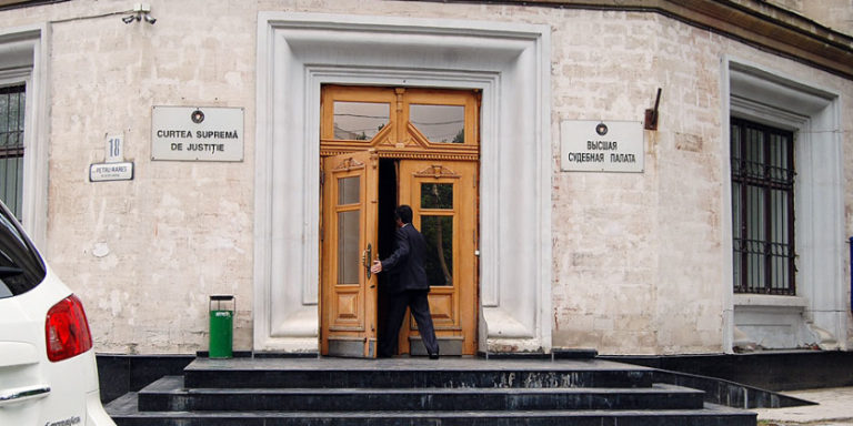 Когда ВСП рассмотрит апелляцию ЦИК на решение Апелпалаты о количестве избирательных участков за рубежом?