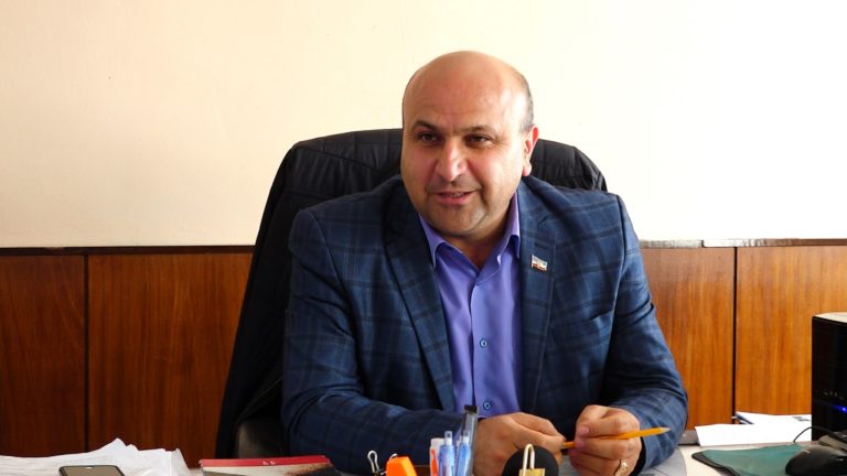 Гражданство Румынии и доходы в 256 тыс. леев. ZdG опубликовал досье Виктора Петриогло, кандидата от ИБ «Ренато Усатый»