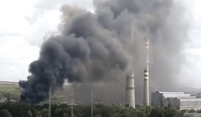 (ФОТО/ВИДЕО) Пожар в Кишиневе. Загорелись склады в секторе Чеканы