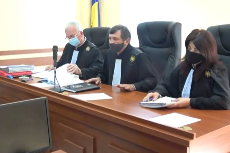 Дело о количестве избирательных участков за рубежом: Заявление об отводе судейской коллегии Апелпалаты отклонено