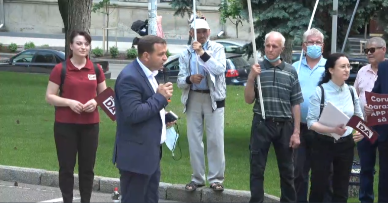 LIVE: Протест, организованный платформой DA