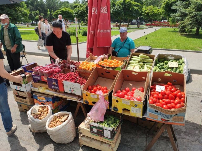 Производители овощей и фруктов смогут продавать свою продукцию на сезонных ярмарках, организованных в секторах Кишинева