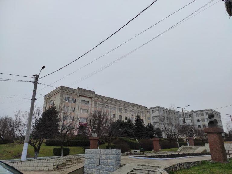 КГУ принимает документы для поступления в ВУЗ как в обычном, так и в онлайн режиме