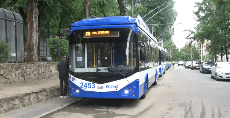 ВИДЕО: В Кишиневе запущена новая троллейбусная линия №28. Какие районы она соединяет