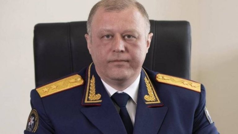 Путин уволил заместителя Бастрыкина, который начал сажать губернаторов