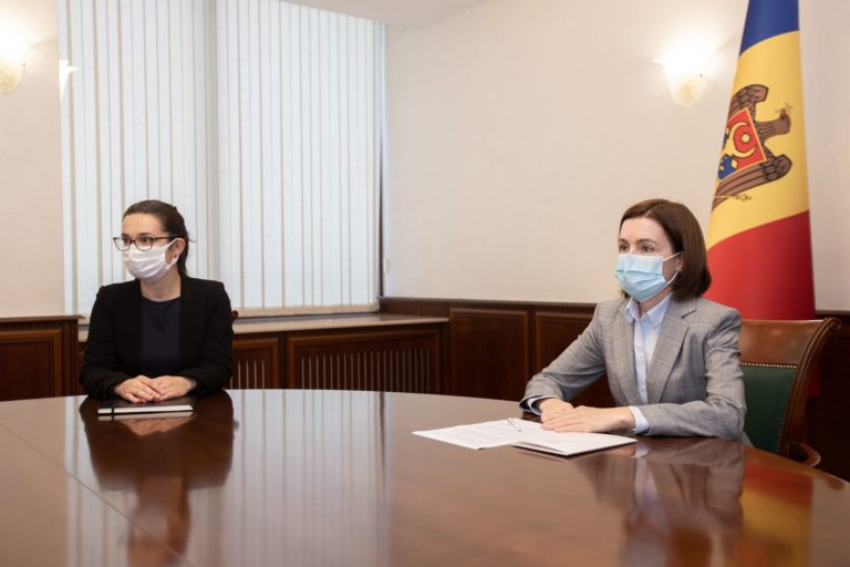 «Увеличение экспорта, облегчение японских инвестиций в РМ». Майя Санду провела встречу с послом Японии в Молдове.