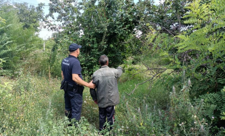 Житель Тараклийского района пытался попасть на рынок в Болград, минуя пограничный пункт. Его остановили сотрудники погранполиции Вулканешт
